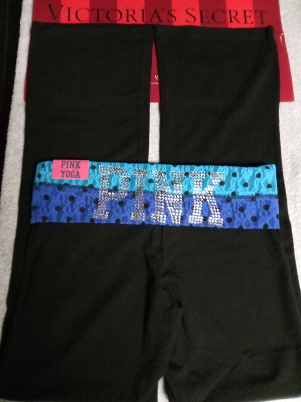 Victoria secret pink foldover lace leggings..NWT size medium